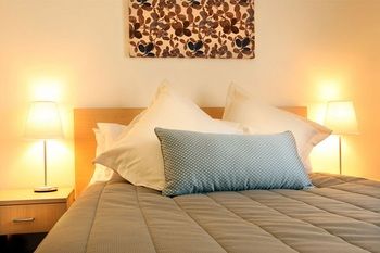 Pokolbin Village - Accommodation Tasmania 24