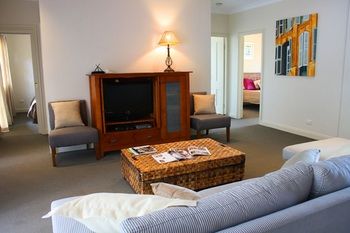 Pokolbin Village - Accommodation Tasmania 38