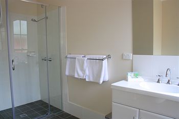 Pokolbin Village - Accommodation Tasmania 0