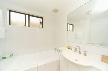 Waldorf Eastwood Residential Apartments - Accommodation Tasmania 8
