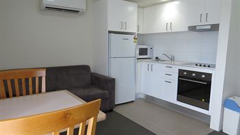Waldorf Wahroonga Residential - Accommodation Tasmania 12