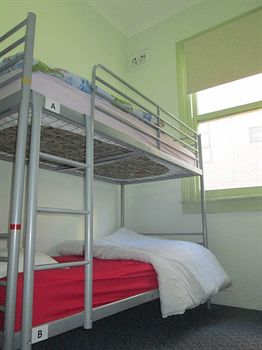Casa Central Accommodation - Hostel - Accommodation Tasmania 1