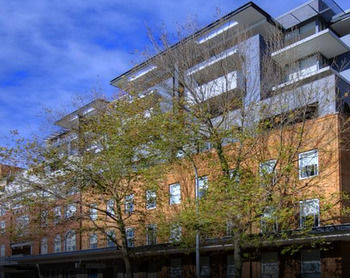 Chifley Executive Suites - Accommodation Tasmania 11