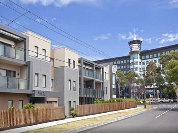 Apartments @ Glen Central ViQi - Accommodation Tasmania 15