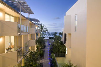 Maison Noosa Beachfront Resort - Accommodation Tasmania 16