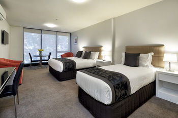 Pegasus Apartâ€™Hotel - Accommodation Tasmania 2