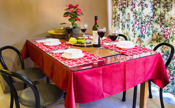 Crimson Villa - Accommodation Tasmania 14