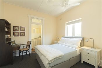 Admiral Collingwood Lodge - Accommodation Tasmania 16