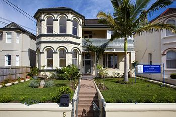 Admiral Collingwood Lodge - Accommodation Tasmania 3