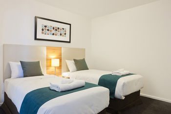 Melbourne Short Stay Apartments MP Deluxe - Accommodation Tasmania 3