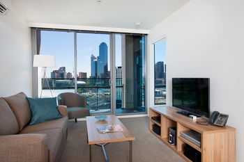 Melbourne Short Stay Apartments MP Deluxe - Accommodation Tasmania 9