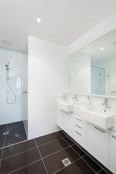 Melbourne Short Stay Apartments MP Deluxe - Accommodation Tasmania 20