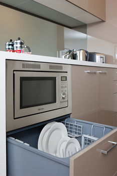 Melbourne Short Stay Apartments MP Deluxe - Accommodation Tasmania 23