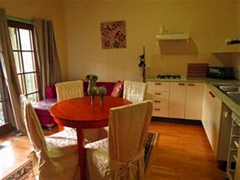 Barrington Wilderness Cedar Lodge Accommodation - Accommodation Tasmania 0