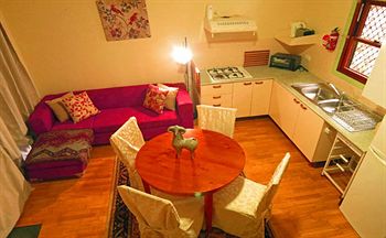 Barrington Wilderness Cedar Lodge Accommodation - Accommodation Tasmania 7