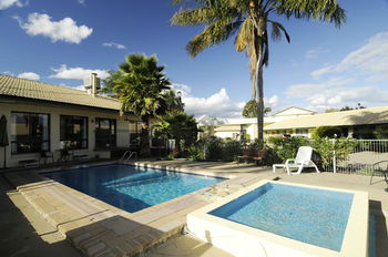 McNevin's Tamworth Motel - Accommodation Tasmania 1