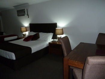 McNevin's Tamworth Motel - Accommodation Tasmania 12