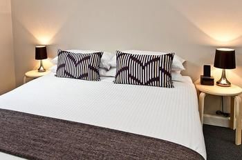 Ryals Serviced Apartments Camperdown - Accommodation Tasmania 30