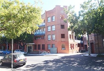 Ryals Serviced Apartments Camperdown - Accommodation Tasmania 0