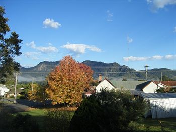 King Street Boutique Motel - Accommodation Tasmania 2