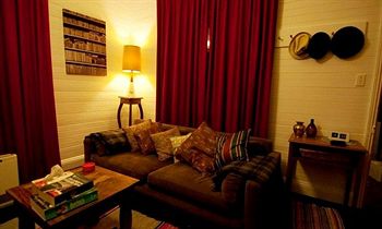 Piccolo - Accommodation Tasmania 1