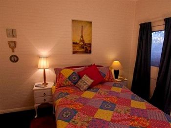 Piccolo - Accommodation Tasmania 8