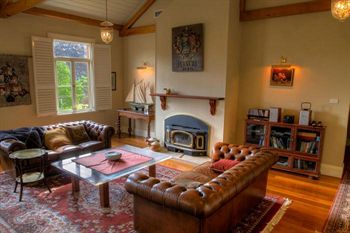 Tizzana Winery Bed & Breakfast - Accommodation Tasmania 7