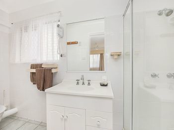 Caloundra City Centre Motel - Accommodation Tasmania 28