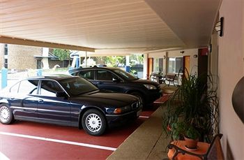 Caloundra City Centre Motel - Accommodation Tasmania 1