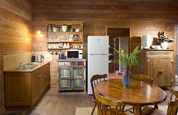 Glass House Mountains Ecolodge - Accommodation Tasmania 27