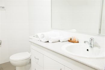 Copacabana Shores - Accommodation Tasmania 0