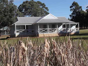 Cam-Way Estate - Accommodation Tasmania 1
