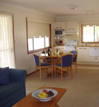 Cam-Way Estate - Accommodation Tasmania 20