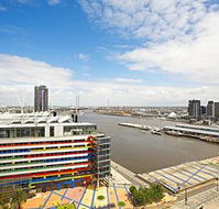 Astra Apartments - Docklands - Accommodation Tasmania