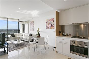 Docklands Private Collection Of Apartments - NewQuay - Accommodation Tasmania 6