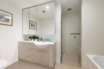 Docklands Private Collection Of Apartments - NewQuay - Accommodation Tasmania 53