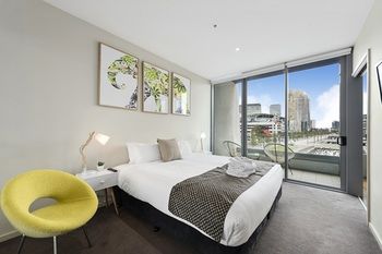 Docklands Private Collection Of Apartments - NewQuay - Accommodation Tasmania 57