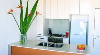 Milano Serviced Apartments - Accommodation Tasmania 24