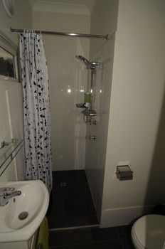 House On The Hill - Hunter Valley - Accommodation Tasmania 0