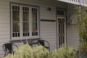 House On The Hill - Hunter Valley - Accommodation Tasmania 6