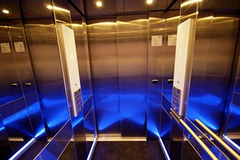 ADGE Boutique Apartment Hotel - Accommodation Tasmania 1