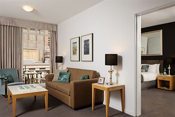 Treasury On Collins - Accommodation Tasmania 11