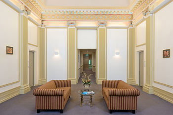 Treasury On Collins - Accommodation Tasmania 24