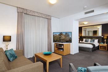 Treasury On Collins - Accommodation Tasmania 34