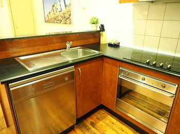 Melbourne City Stays - Accommodation Tasmania 124