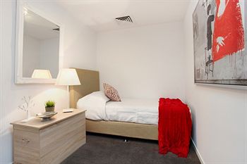 ALT Tower Serviced Apartments - Accommodation Tasmania 14