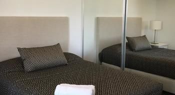 ALT Tower Serviced Apartments - Accommodation Tasmania 18
