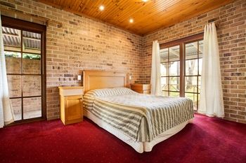 Macquarie Inn - Accommodation Tasmania 25