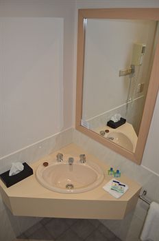 Nunawading Motor Inn - Accommodation Tasmania 26