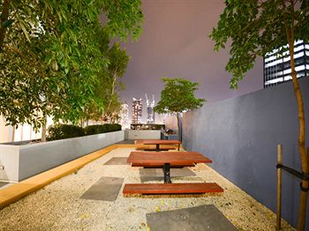 Melbourne Holiday Apartments At McCrae Docklands - Accommodation Tasmania 16